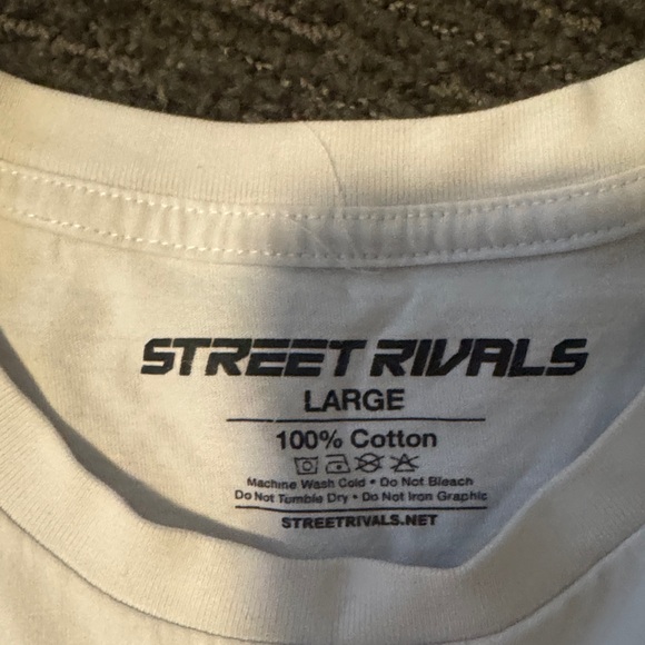 White Graphic T-Shirt - Picture 4 of 5